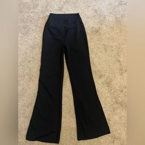 High Waisted Crossover Flare Yoga Leggings size small petite